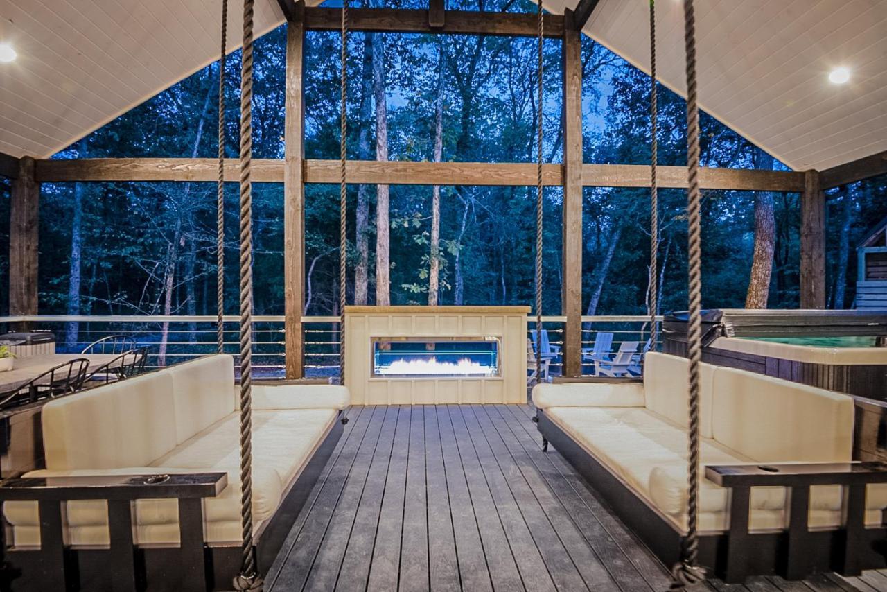 "The Barndo" 4Br Luxury Cabin, Hot Tub, Fire Pit, Bunks, Arcades, Playhouse! Broken Bow Exterior foto