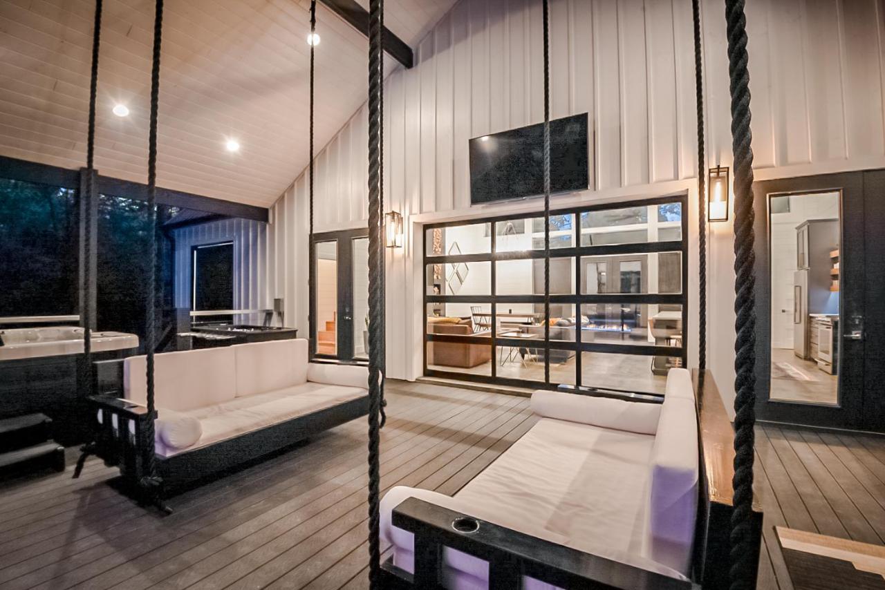 "The Barndo" 4Br Luxury Cabin, Hot Tub, Fire Pit, Bunks, Arcades, Playhouse! Broken Bow Exterior foto